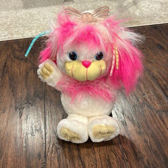 Dreamworks | Toys | Cuddlebriteswhitelillylite Dog Plush Dreamsworks ...